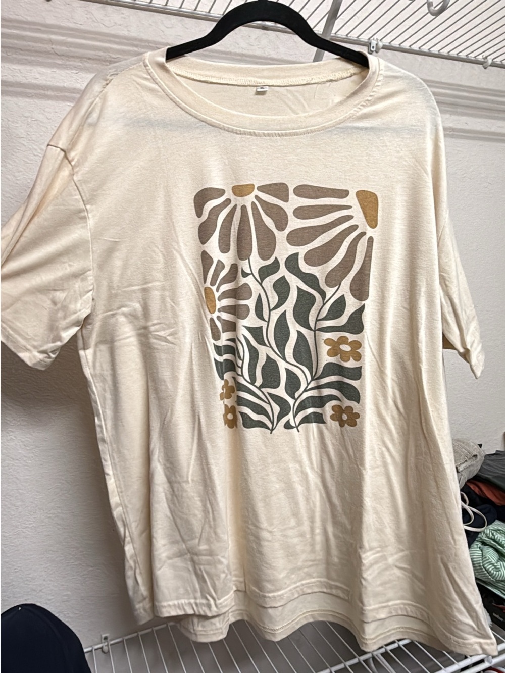 Neutral Floral Graphic Tee - Cream